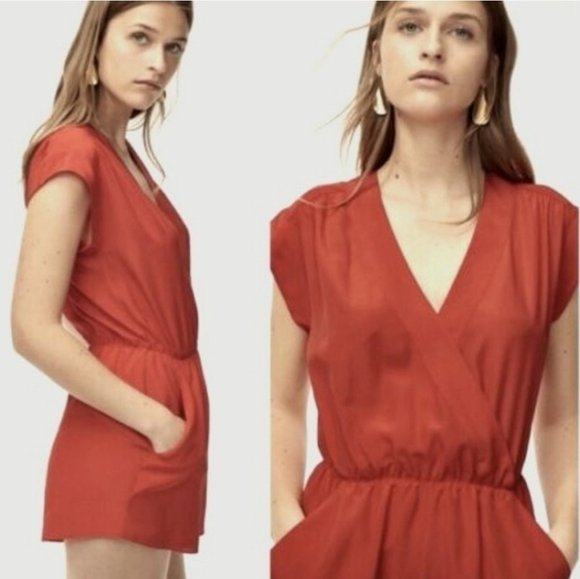 Aritzia Babaton Womens Corbett Rust Silk Romper Size S - Picture 1 of 4